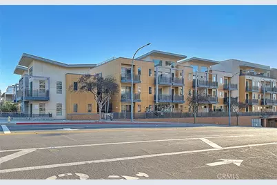 217 S Marengo #110, Pasadena, CA 91101 - Photo 2