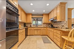 15 Ravencrest Cir, Phillips Ranch, CA 91766 - Photo 6