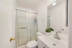 402 N Cerritos, Azusa, CA 91702 - Photo 18