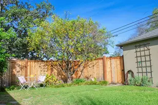 2151 E Mountain St, Pasadena, CA 91104 - Photo 22