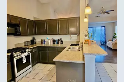 12966 Sundown, Victorville, CA 92392 - Photo 6