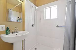 244 E Lime, Monrovia, CA 91016 - Photo 14