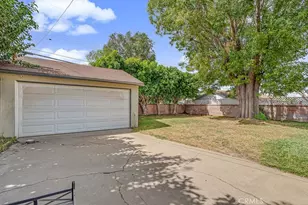 13627 De Alcala, La Mirada, CA 90638 - Photo 36