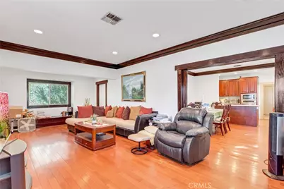 1562 N Lake Avenue, Pasadena, CA 91104 - Photo 14