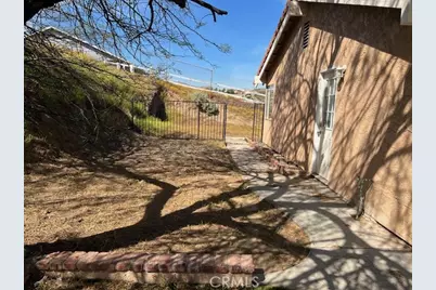 12285 Road Runner, Riverside, CA 92503 - Photo 26