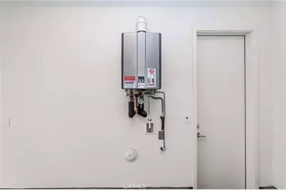 191 Frame, Irvine, CA 92618 - Photo 36