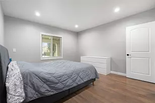 31 W Le Roy Ave, Arcadia, CA 91007 - Photo 18
