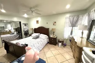 128 Los Angeles, Monrovia, CA 91016 - Photo 10