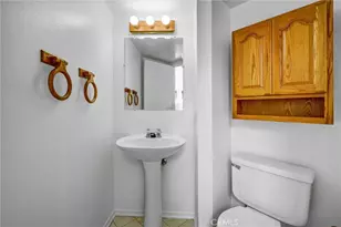 20034 Curassow Ct, Canyon Country, CA 91351 - Photo 12