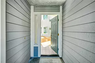 20034 Curassow Ct, Canyon Country, CA 91351 - Photo 4