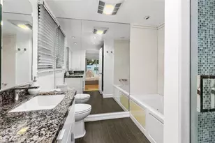 1235 S Orange Grove Blvd, Pasadena, CA 91105 - Photo 22