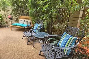 1235 S Orange Grove Blvd, Pasadena, CA 91105 - Photo 30