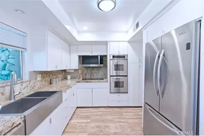 1235 S Orange Grove Boulevard, Pasadena, CA 91105 - Photo 16