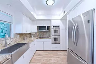 1235 S Orange Grove Blvd, Pasadena, CA 91105 - Photo 16