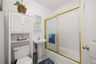 2306 W Alhambra Rd, Alhambra, CA 91801 - Photo 22
