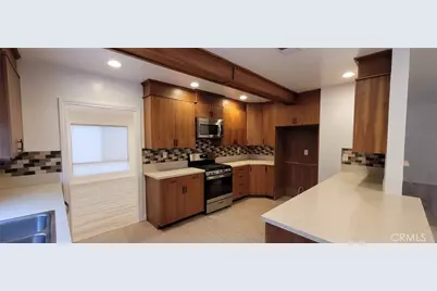 23310 Weller Place, Woodland Hills, CA 91367 - Photo 4