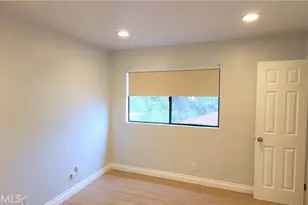23310 Weller Pl, Woodland Hills, CA 91367 - Photo 14
