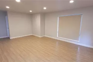 23310 Weller Pl, Woodland Hills, CA 91367 - Photo 8