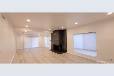 23310 Weller Place, Woodland Hills, CA 91367 - Photo 2