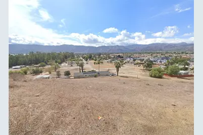 13800 Ryan Avenue, Lake Elsinore, CA 92530 - Photo 2