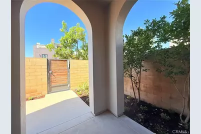 268 Novel, Irvine, CA 92618 - Photo 4