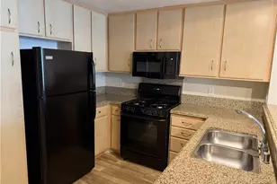 160 S Hudson, Pasadena, CA 91101 - Photo 6