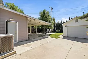 319 S 4th St, Alhambra, CA 91801 - Photo 28