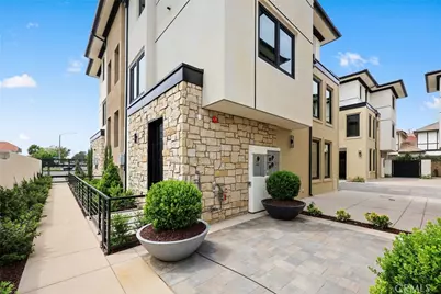 832 Sunset Boulevard #B, Arcadia, CA 91007 - Photo 40