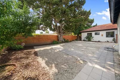 54 E Rodell, Arcadia, CA 91006 - Photo 18