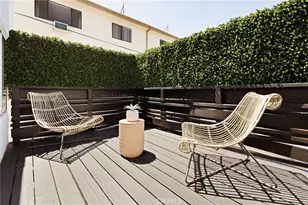 1361 Armadale Ave, Los Angeles, CA 90042 - Photo 38