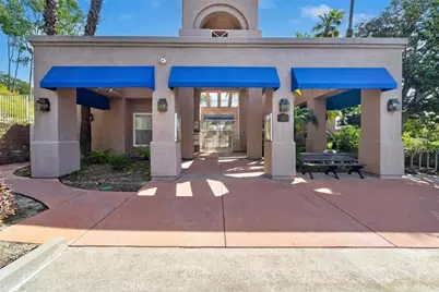 1011 Calle Azul, Glendale, CA 91208 - Photo 58