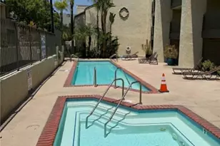 64 N Mar Vista, Pasadena, CA 91106 - Photo 2