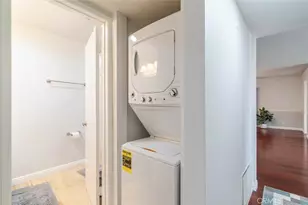 750 S Spaulding Ave, Los Angeles, CA 90036 - Photo 20