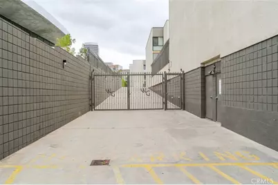 750 S Spaulding Avenue #129, Los Angeles, CA 90036 - Photo 40