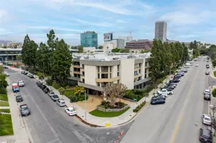 750 S Spaulding Ave, Los Angeles, CA 90036 - Photo 32