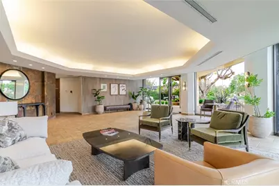750 S Spaulding Avenue #129, Los Angeles, CA 90036 - Photo 4