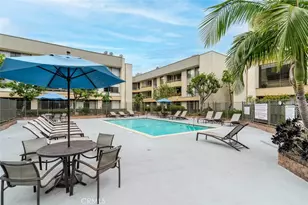 750 S Spaulding Ave, Los Angeles, CA 90036 - Photo 28