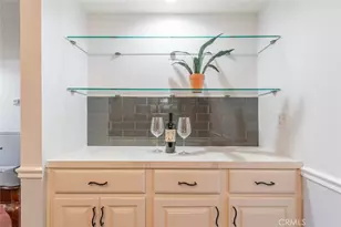 750 S Spaulding Ave, Los Angeles, CA 90036 - Photo 14