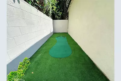 5430 Geyser Avenue, Tarzana, CA 91356 - Photo 28