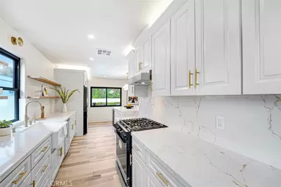 5430 Geyser Avenue, Tarzana, CA 91356 - Photo 20
