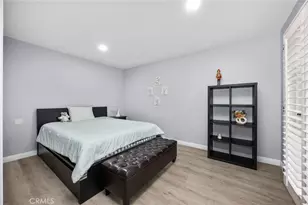 56 Lakefront, Irvine, CA 92604 - Photo 10