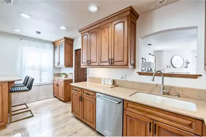 5903 Hazelbrook Avenue, Lakewood, CA 90712 - Photo 18