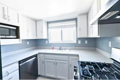 16465 Green Tree Boulevard #58, Victorville, CA 92395 - Photo 10
