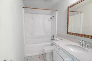 10055 Aspen, Santa Fe Springs, CA 90670 - Photo 16