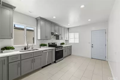 2057 N Eastern, Los Angeles, CA 90032 - Photo 10