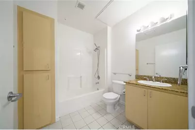 630 W 6th #616, Los Angeles, CA 90017 - Photo 16
