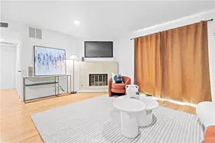 10740 Lawler, Los Angeles, CA 90034 - Photo 4