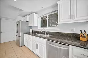 9518 Ruffner Ave, Northridge, CA 91343 - Photo 12