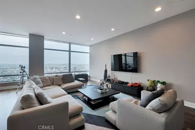 900 W Olympic Boulevard #45F, Los Angeles, CA 90015 - Photo 8