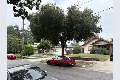 401 N Chester Avenue, Pasadena, CA 91106 - Photo 2